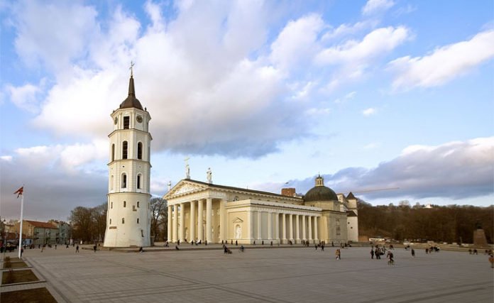 Arkikatedra bazilika (Šv. Stanislovo ir Vladislovo arkikatedra bazilika)