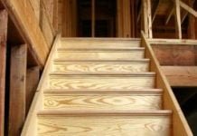 MOKOMĖS TVIRTINTI MEDINIUS LAIPTŲ TURĖKLUS Mediniai laiptai