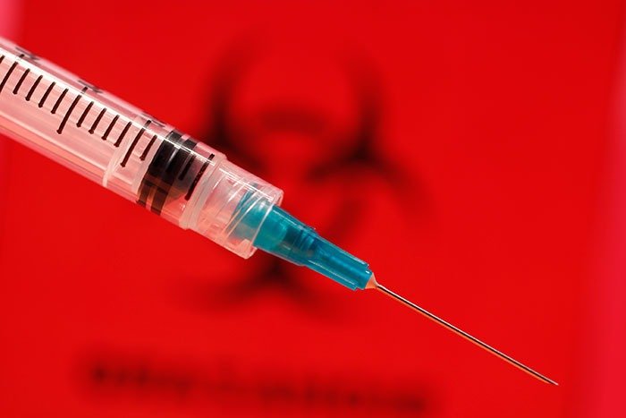 Specialistai prasklaido populiariausius mitus apie vakcinas