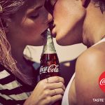 „Coca-Cola“ pristatė atnaujintą rinkodaros strategiją ir pradeda pasaulinę reklamos kampaniją