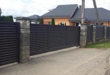 Metalinės tvoros – kokybę bei ilgaamžiškumą mėgstantiems tvoros vartai