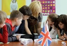 Anglų kalbos vaikų stovyklos Kaune: svarbiausi privalumai vaikų stovyklos