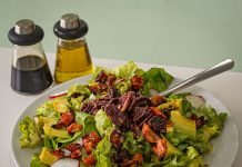 Salotų gaminimo paslaptys: 4 itin paprasti padažų receptai